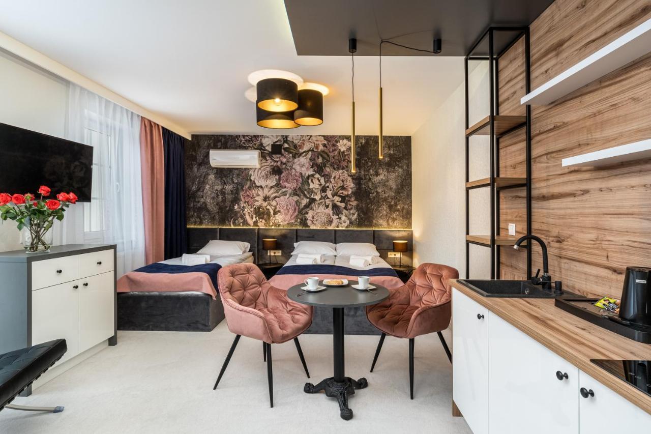 סאנדומירז Zamkowe Apartamenty מראה חיצוני תמונה