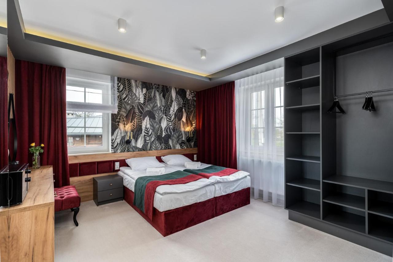 סאנדומירז Zamkowe Apartamenty מראה חיצוני תמונה