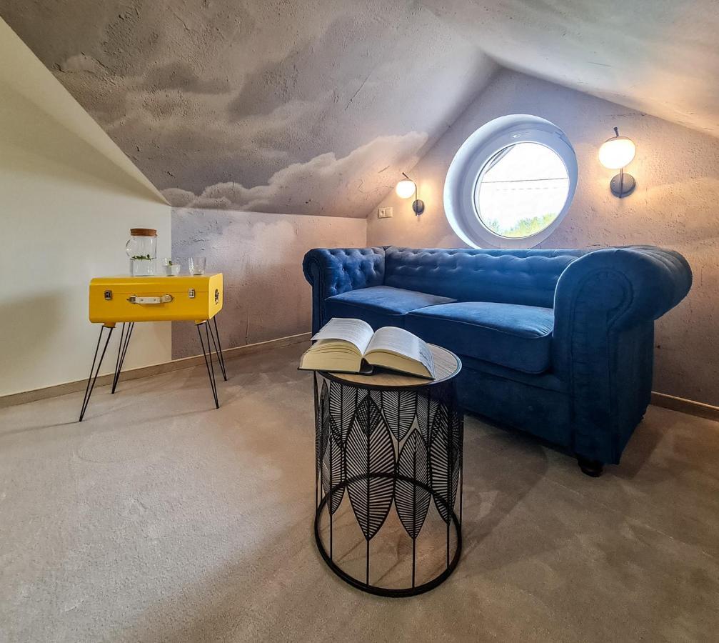 סאנדומירז Zamkowe Apartamenty מראה חיצוני תמונה